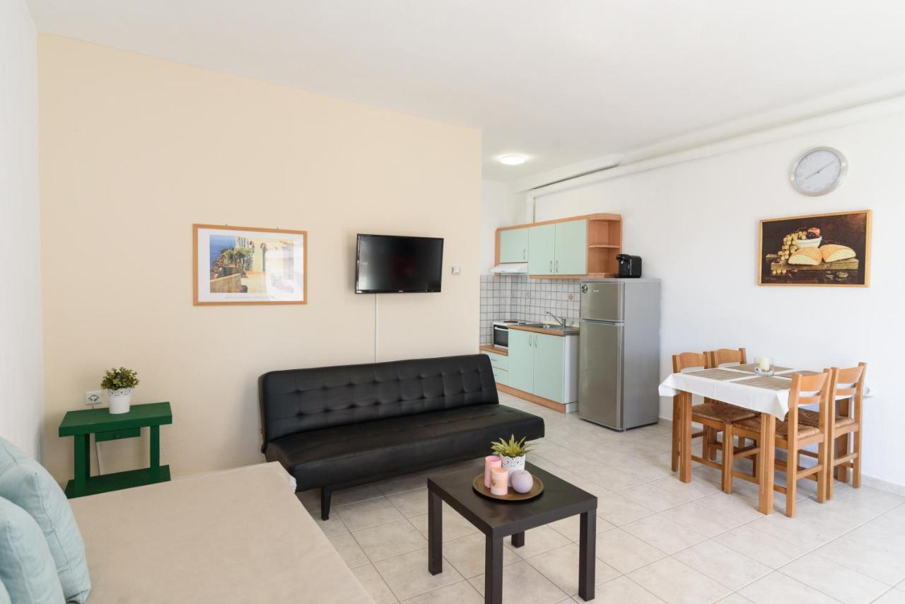 Ariana Apartments Polychrono Ngoại thất bức ảnh