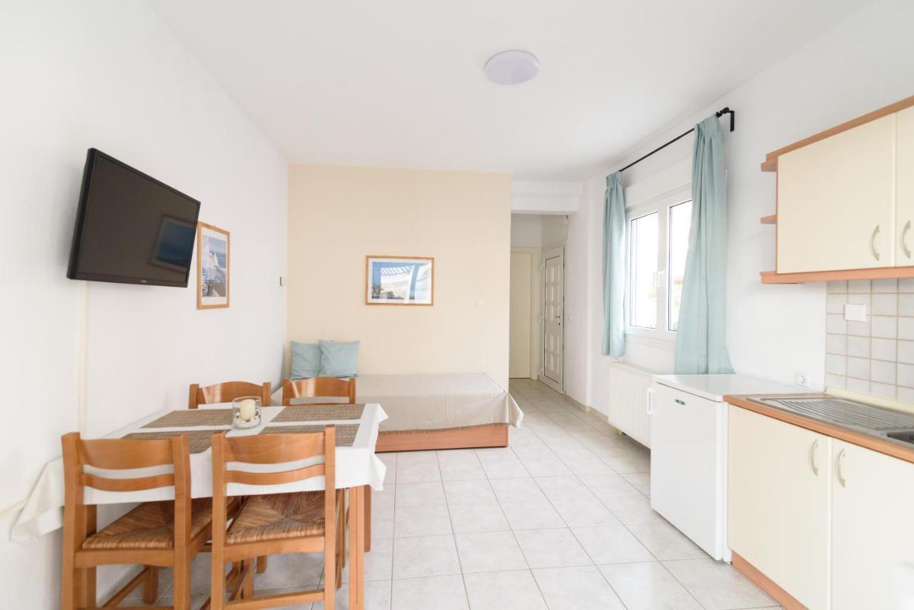Ariana Apartments Polychrono Ngoại thất bức ảnh